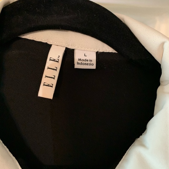 Blouse - Picture 3 of 5